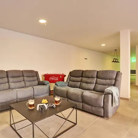 Golden Dunes Gaudi By Sustainable Energy Villa *